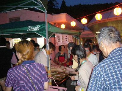 焼きそばの屋台