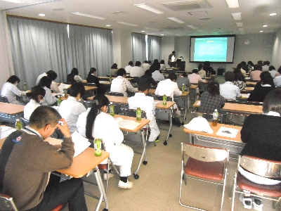 学会の様子